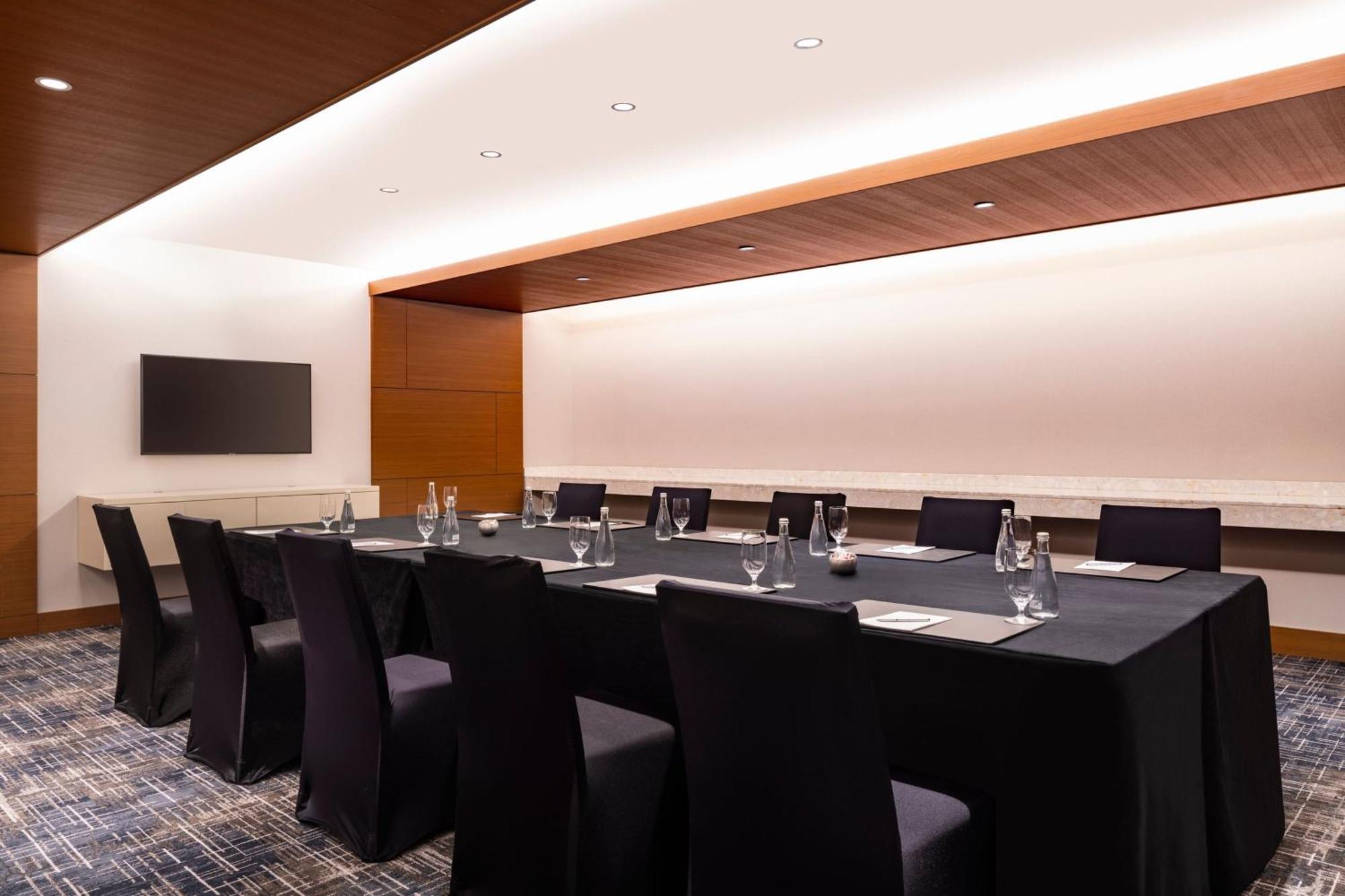 The Ritz-carlton, Angeles L.a. Live Hotel Los Angeles